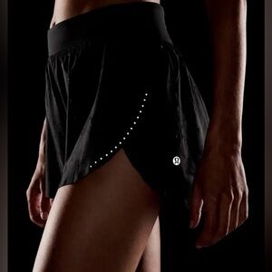 🖤 Lululemon Fast and Free High-Rise Classic Fit Split Short 3” ~ XXS